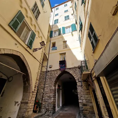Homeholidaysanremo - Classic Holiday home Sanremo