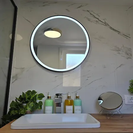 Homeholidaysanremo - Classic *